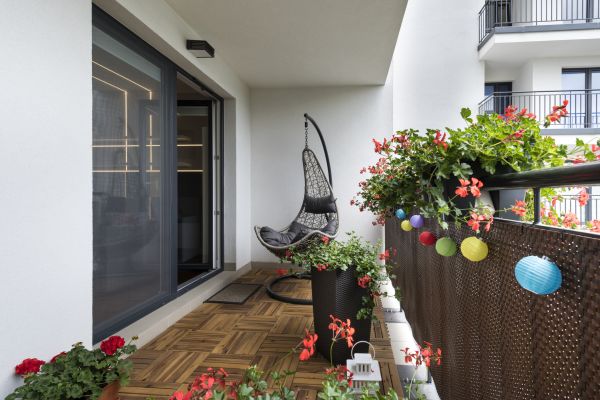 Balcony Service