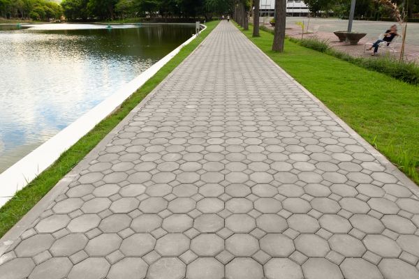 Pathway Pavers Installation in Columbia