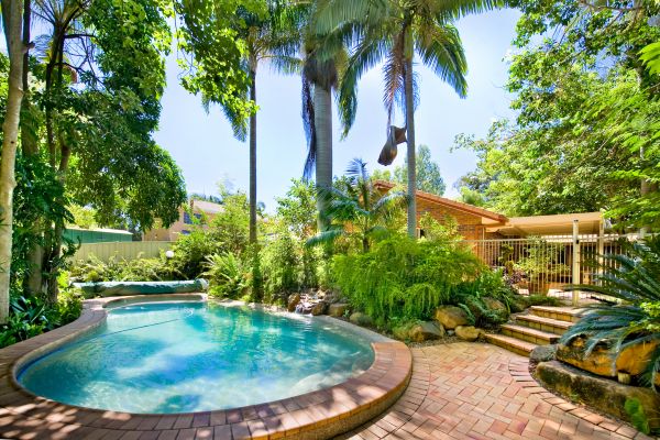 Pool Patio Paving Service