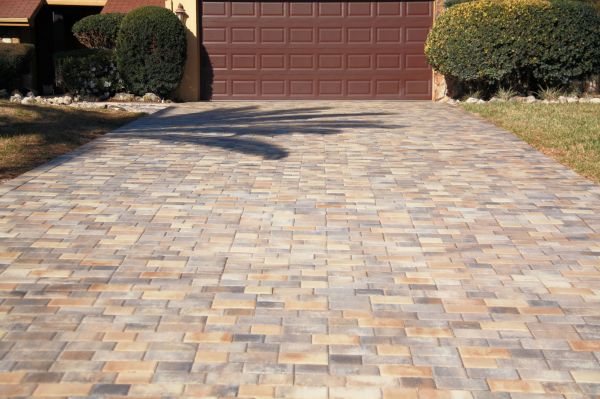 Driveway Pavers Replacement in Columbia